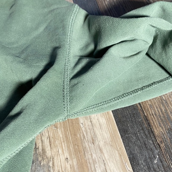 Harlow Olive Textured Top - Picture 3 of 6